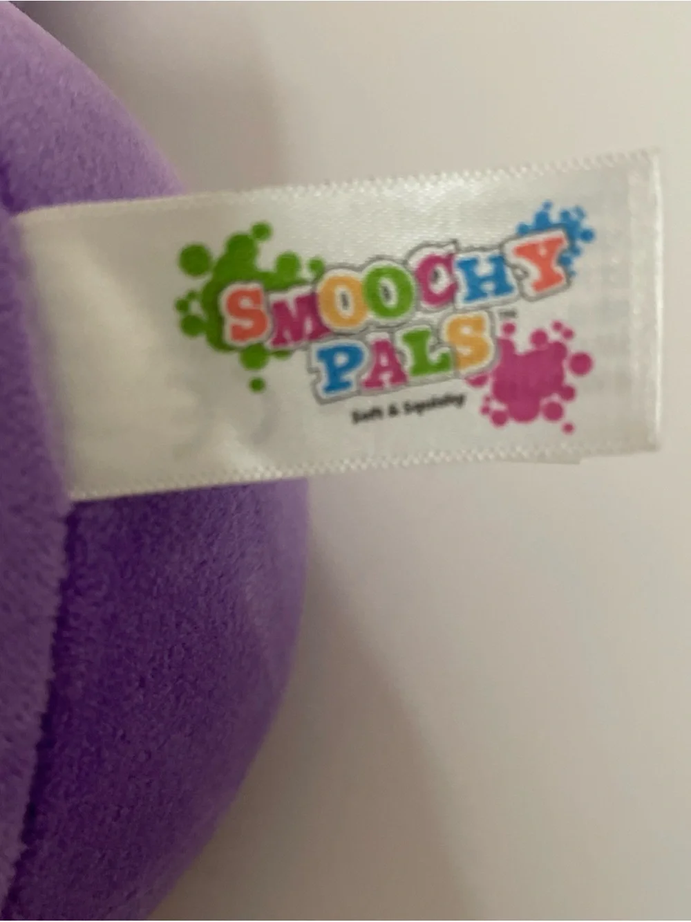 Smoochy Pals Grape Plush Pillow 17” Purple Grapevine Stuffed Fruit Cute Faces